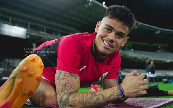 Riwayat Cedera Mees Hilgers Bek Timnas Indonesia yang Rentan Cedera