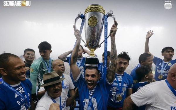 Daftar Lengkap Peraih Penghargaan Liga 1 2024-2025 Borong Gelar