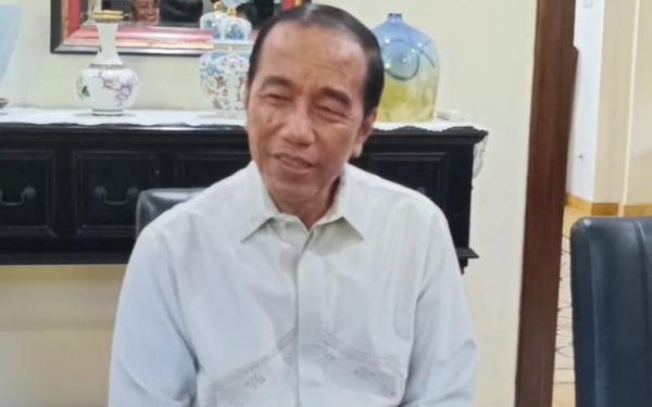 Respons Jokowi atas Tuduhan Skripsi Palsu: Silakan Laporkan, Saya Siap Hadapi!