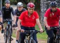 Mahathir Mohamad Berusia 100 Tahun Dirawat Karena Kelelahan Bersepeda