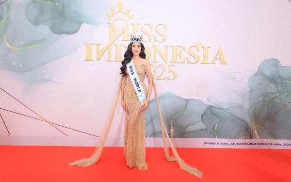 Pesan Manis Opal Suchata untuk Miss Indonesia 2025 Audrey Bianca di Miss World 2025