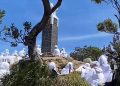 Orang-Orang Berpakaian Putih di Puncak Gunung Lawu, Siapa Mereka?