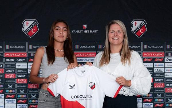 Komentar Menarik Claudia Scheunemann Setelah Bergabung dengan FC Utrecht Wanita