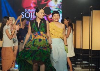 Menikmati Karya Fashion Garden Party pada Acara Musim Panas di Bali