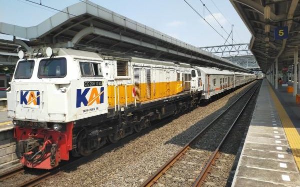 Diskon 20 Persen Tiket Kereta Sambut HUT ke-80 RI, Simak Syaratnya!