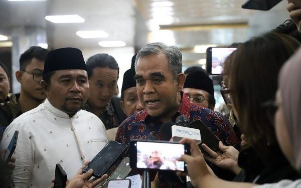 Heboh Pengibaran Bendera One Piece, Ketua MPR Pastikan Hatinya Merah Putih