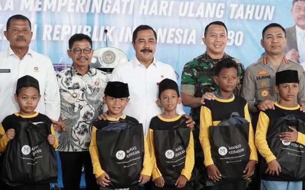 HUT ke-80 RI, Kemenimipas Gelar Donor Darah, Bantuan Sosial, dan Khitanan Massal