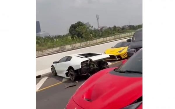Pengemudi Lamborghini yang Menabrak Pembatas Jalan Tol Kunciran Akan Dipanggil Polisi