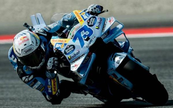 Marquez Raih Kemenangan Bersejarah Kalahkan Kakak Sendiri