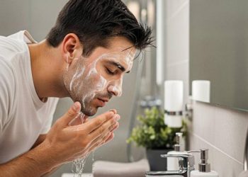 Fenomena Pria Zaman Sekarang Suka Merawat Diri dengan Produk Sederhana