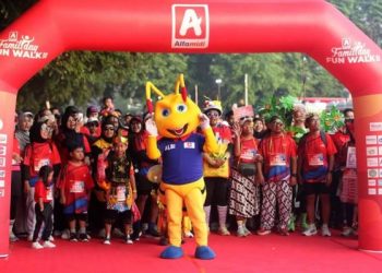 Keseruan Family Day Fun Walk 2025, Jalan Sehat dan Pilah Sampah Bersama Keluarga