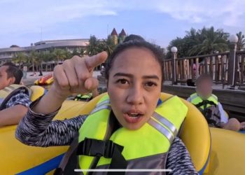 Seru tapi Mual! Banana Boat Versi Asia Gagal Fokus Sungguh Menyedihkan