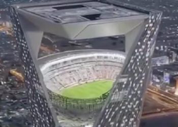 Stadion Langit Arab Saudi Lapangan Sepak Bola 350 Meter di Atas Gurun untuk Piala Dunia 2034