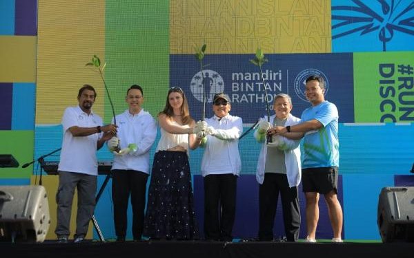 Aksi Hijau di Bintan Marathon 2025 lewat Looping for Life oleh Bank Mandiri
