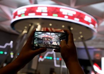 370 Saham Terkoreksi, IHSG Hari Ini Ditutup Melemah di Level 8.508