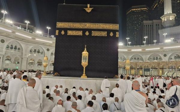 Musim Dingin di Makkah Penuh Cerita Bermakna di Hati Tamu Allah