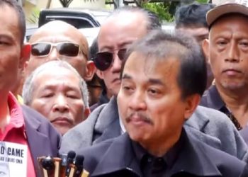 Alasan Roy Suryo dan Rekan Dilarang Bepergian ke Luar Negeri