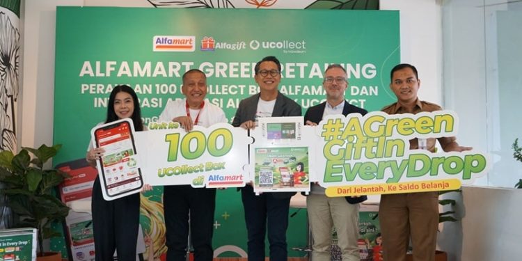 Perluas Akses Daur Ulang, Resmikan 100 Kotak UCOllect Terintegrasi Alfagift
