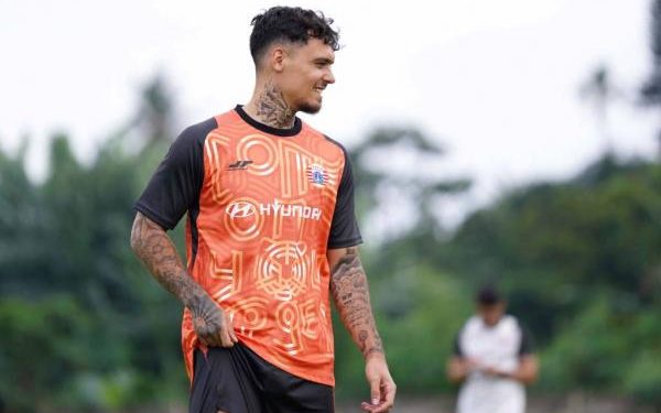 Duel Sengit Papan Atas Super League di Indomilk Arena